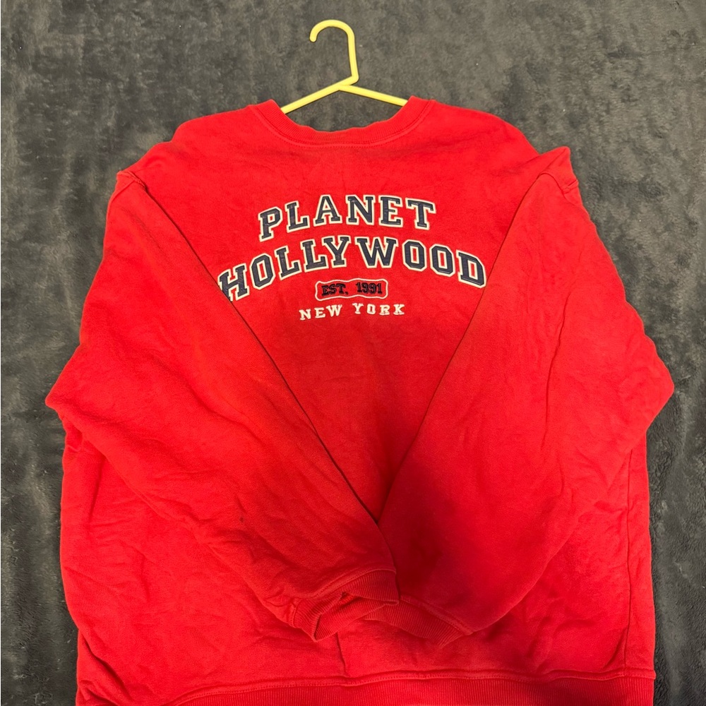 Planet hollywood sweater